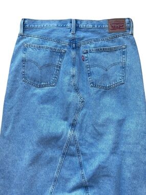 Levi’s Denim Maxi Skirt Vintage Wash High Waisted Straight Jean Skirt Slit